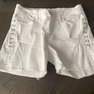 Short jeans rock and Republic